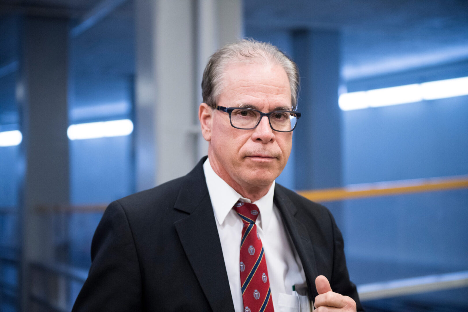 Gov. Braun Pressures Senate Republicans Over Redistricting Delay