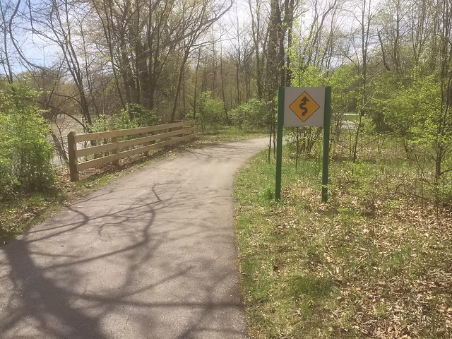 DNR SEEKS TRAIL-LOVING HOOSIERS FOR STATE ADVISORY BOARD