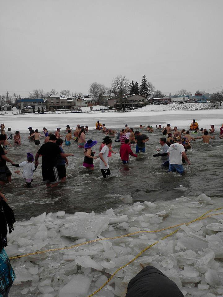 Polar Bear Plunge Returns to Hamilton Lake on New Year's Eve