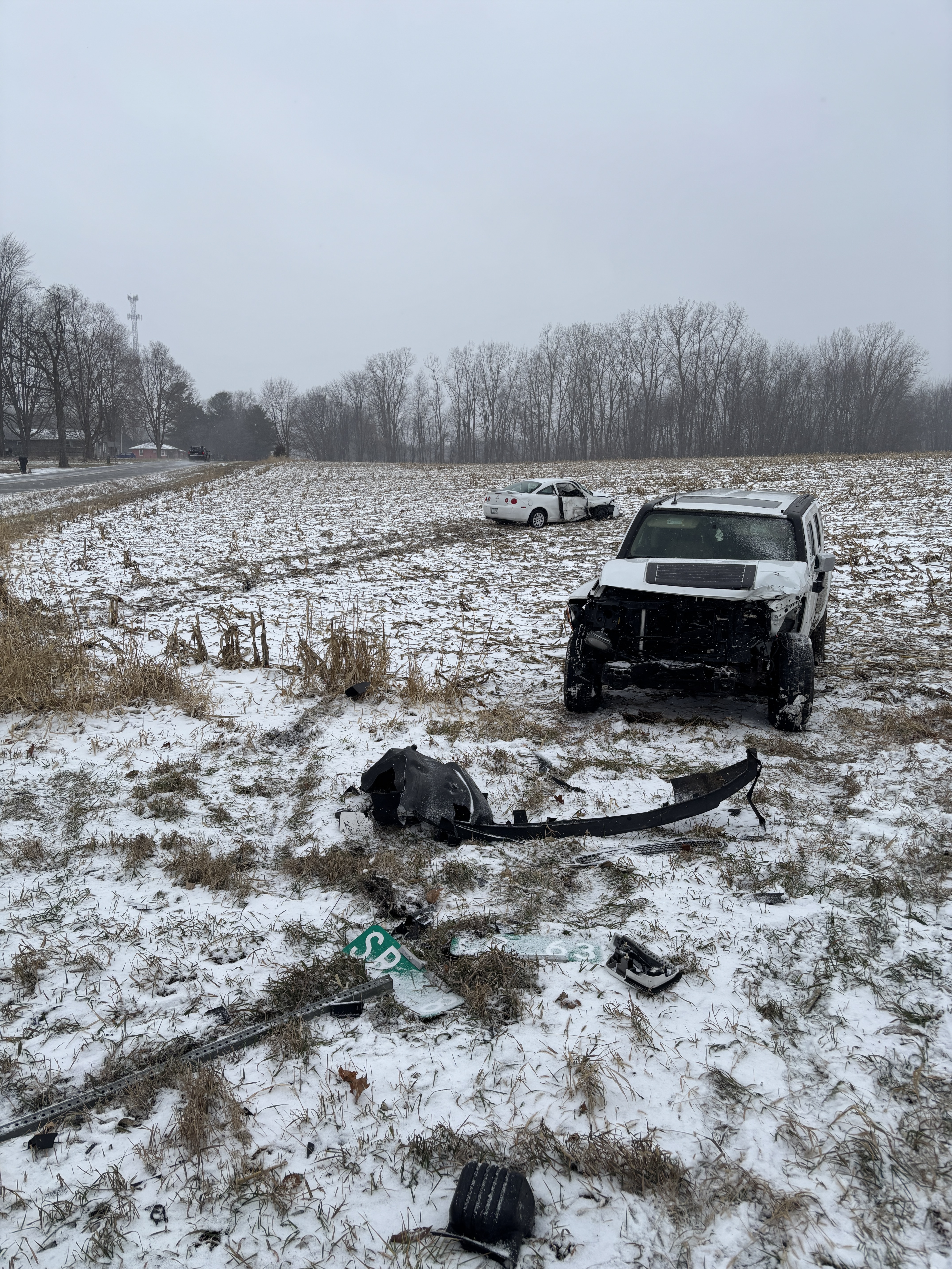 Snowy Roads Lead to Four Injured in DeKalb County Crash