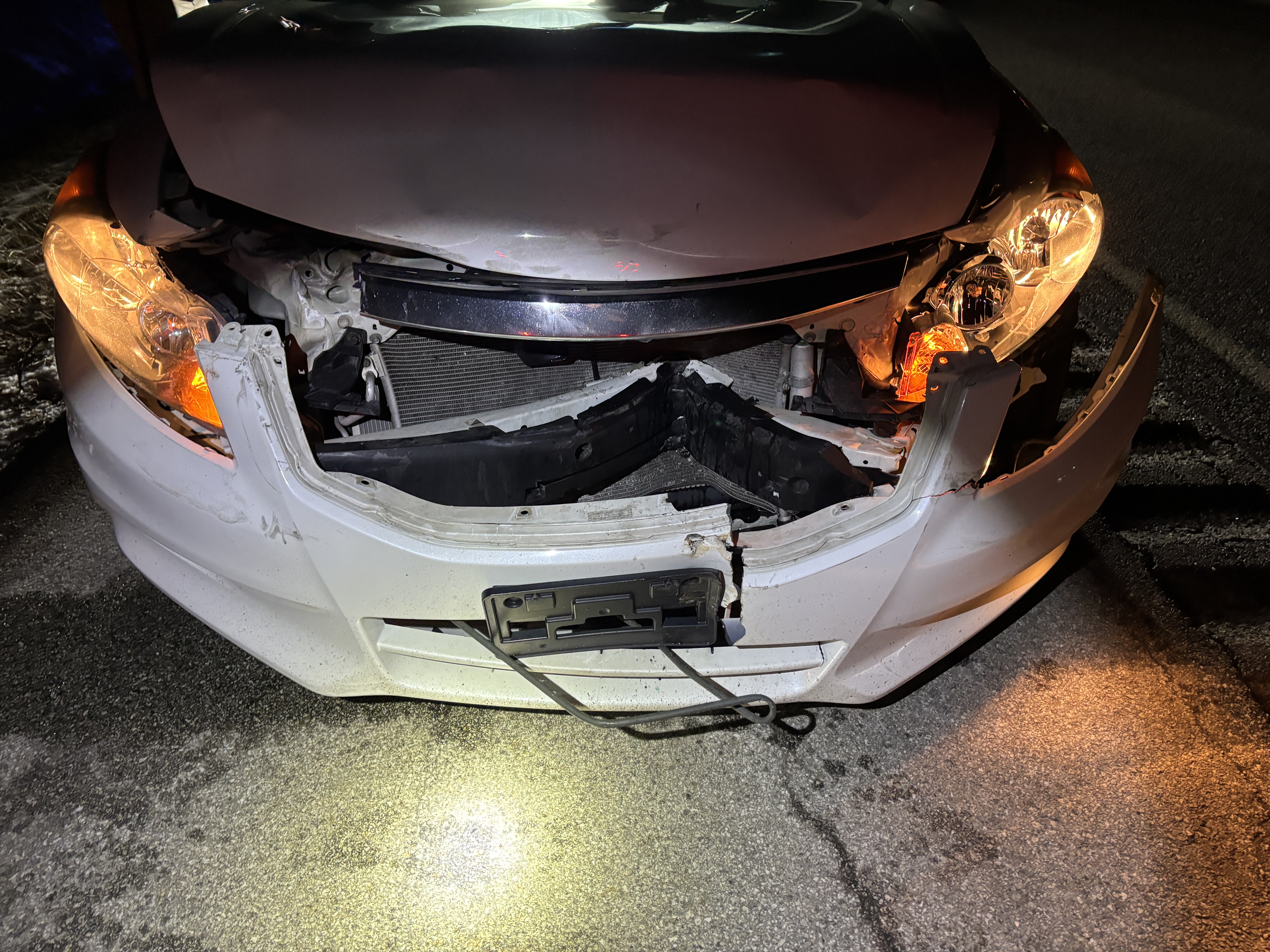 Rear-End Crash on I-69 Injures Three in DeKalb County