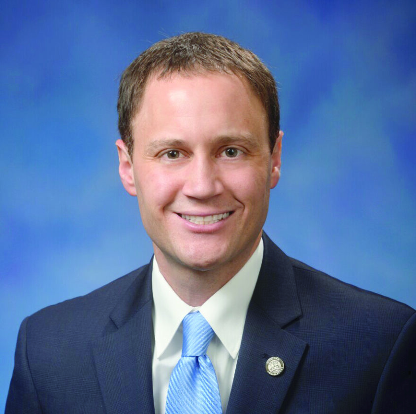 Michigan Gubernatorial Candidate Tom Leonard Pushes Pause on Data Centers, Targets Tax Breaks