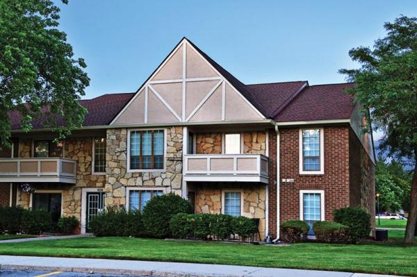 Sale of Canterbury Green Apartments Sets Indiana Record