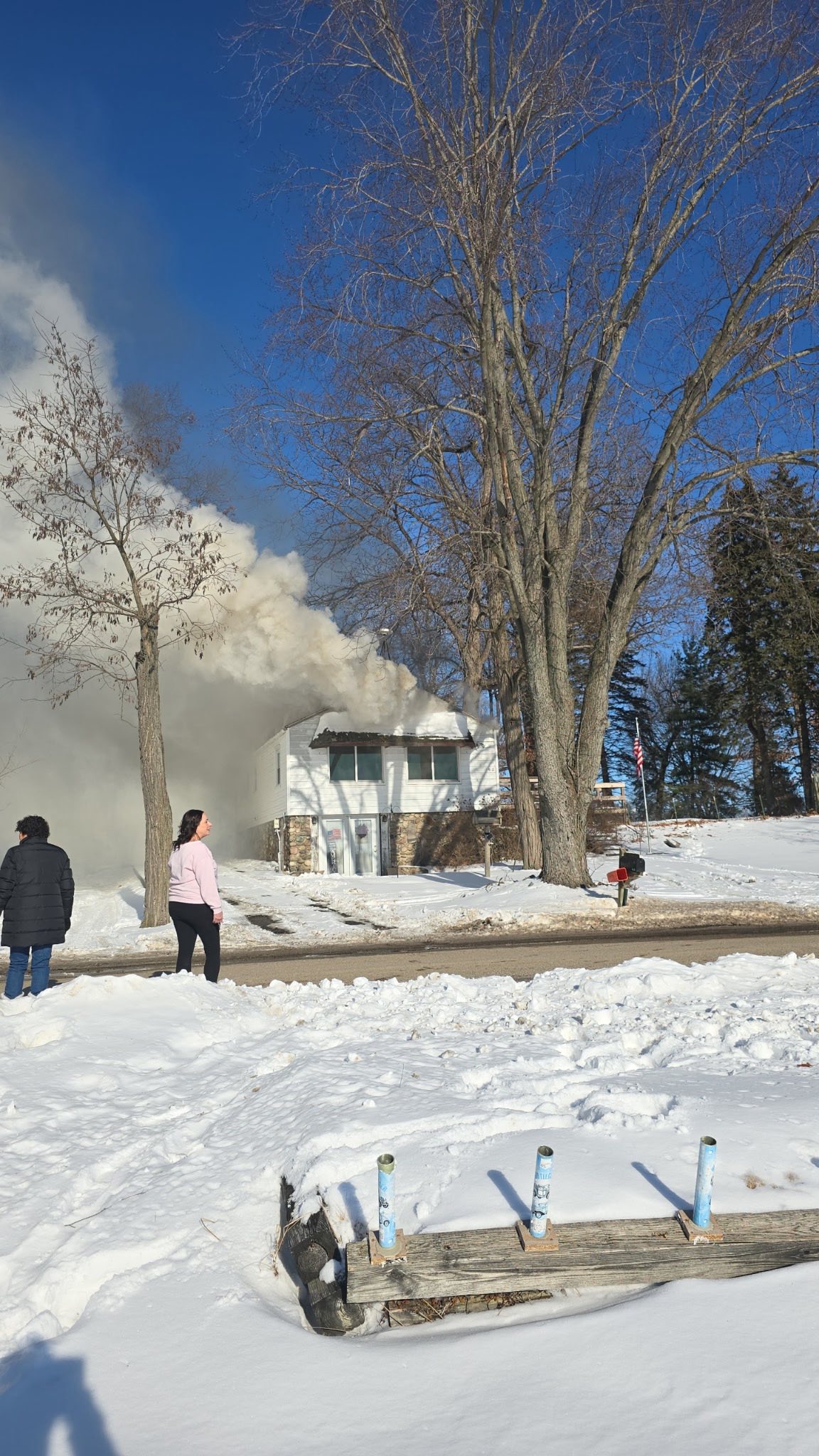 Crews Battle Residential Fire Near Wall Lake in Orland