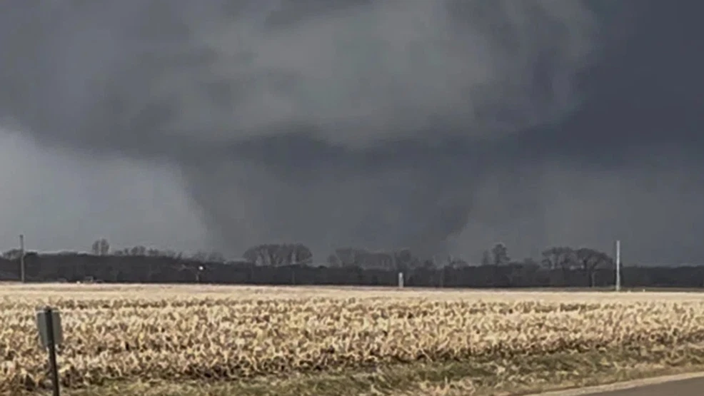 Whitmer Calls for Federal Review of Tornado Alert System After Deadly Storms
