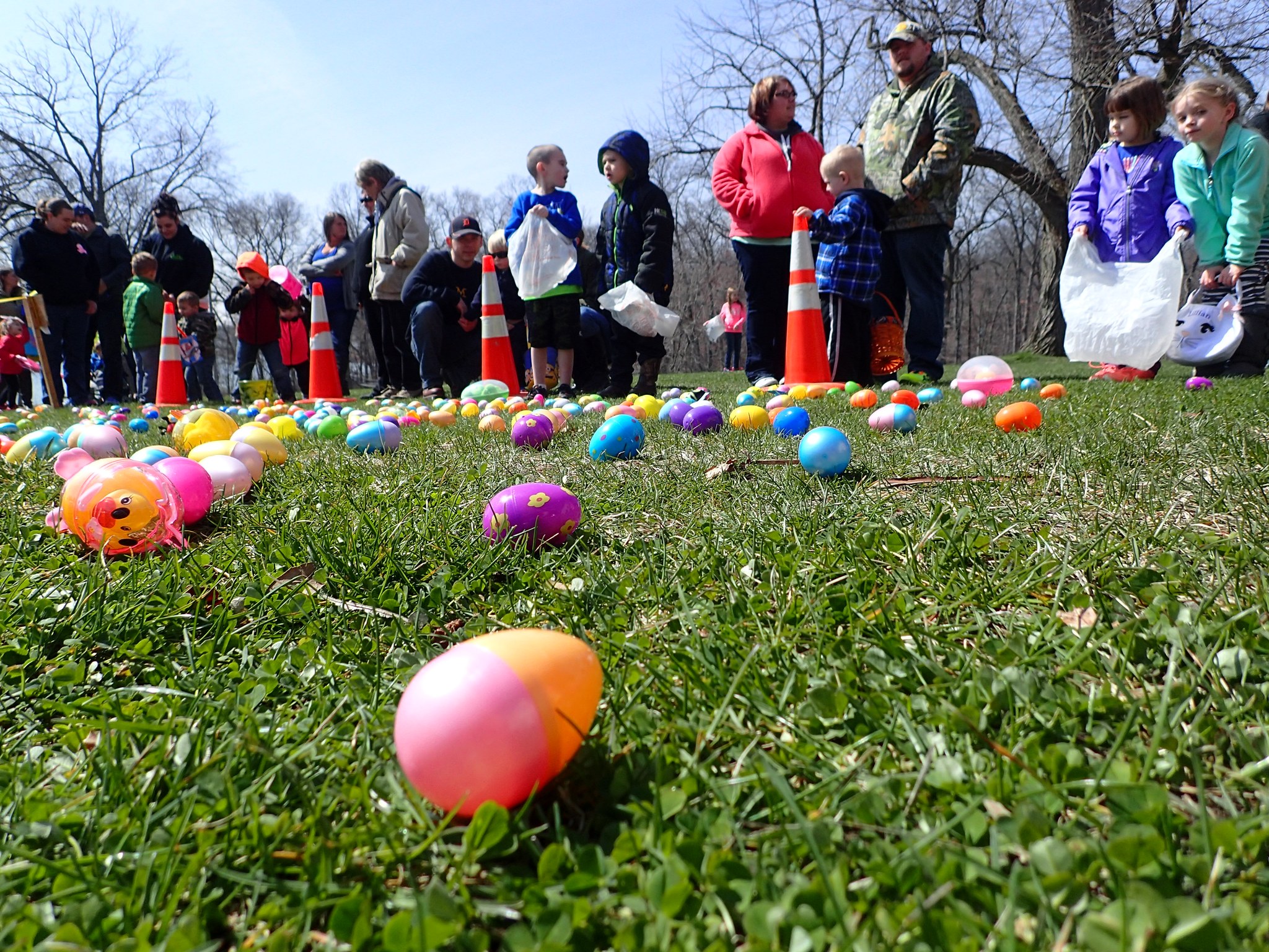 Pokagon State Park Hosting Easter Egg Hunt For Kids