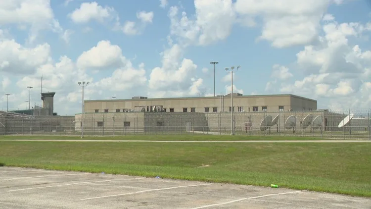 Fort Wayne Inmate, ICE Detainee Die Days Apart At Miami Correctional Facility