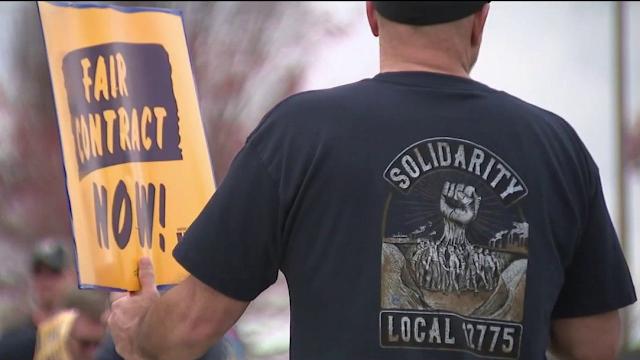 NIPSCO, Steelworkers Reach Tentative Deal; Lockout Remains For Now