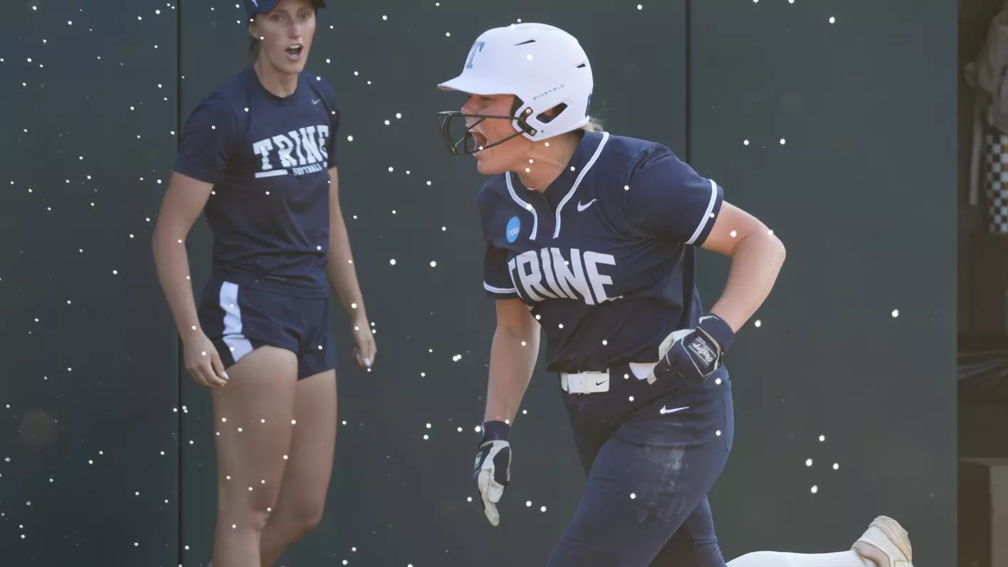 Trine Falls To Redlands In National Championship Opener