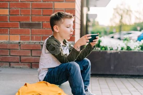 Indiana's Expanded School Cell Phone Ban Takes Effect July 1
