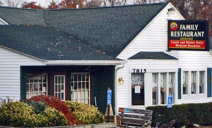 Clay's Original Family Restaurant Reopens