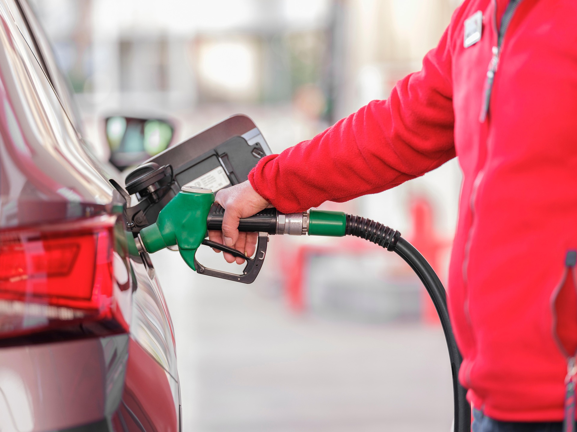 Michigan Gas Prices Continue To Climb